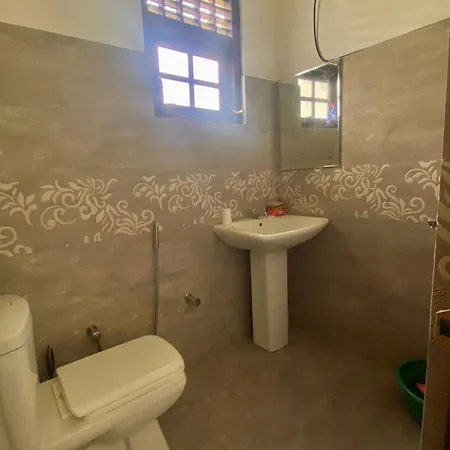 Ferienwohnung Noahs Ark Oceanscape Mirissa Exterior foto